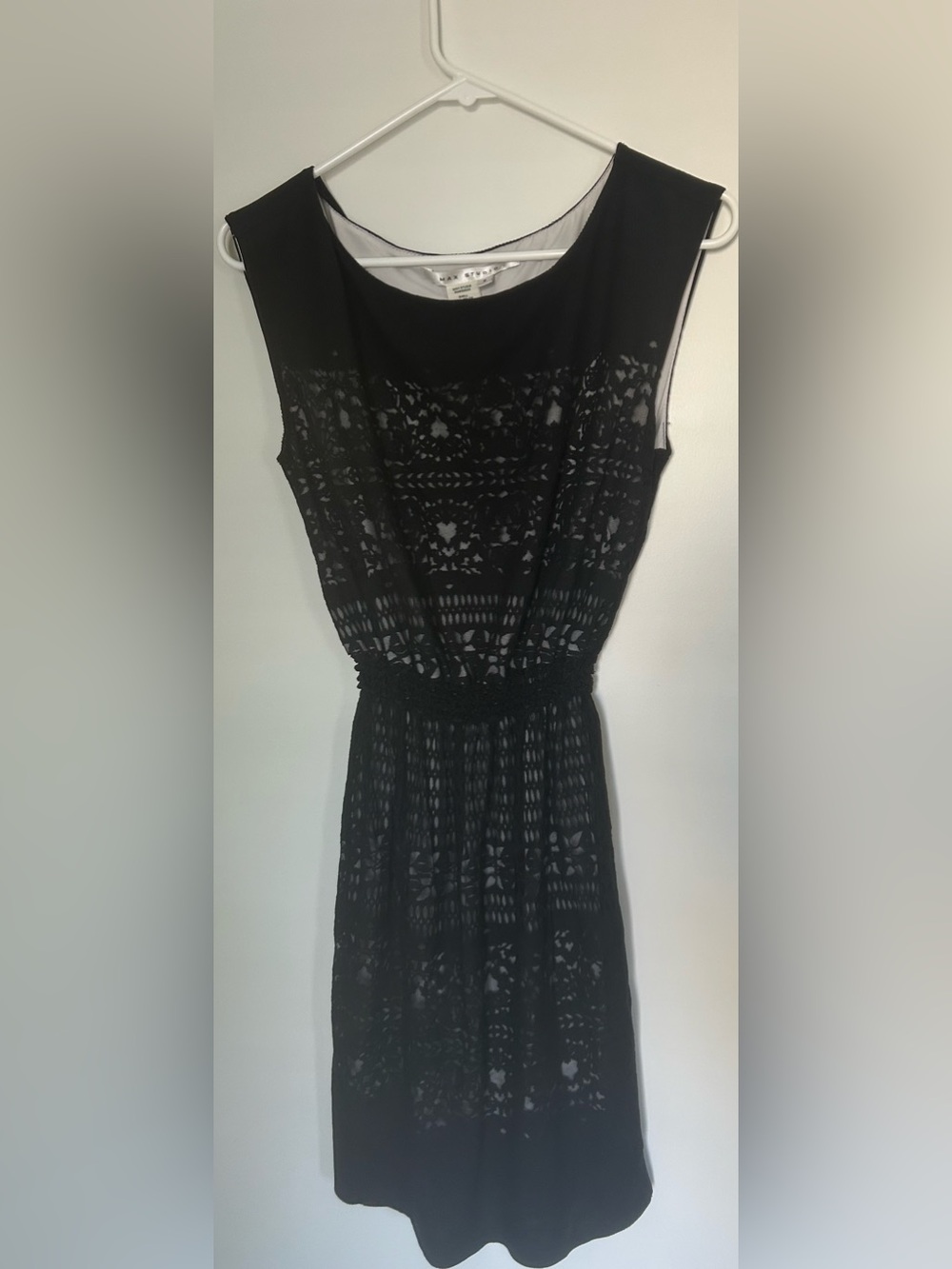 MAX STUDIO Women's Black Lace Overlay Dress - Elegant Evening Style Sleeveless